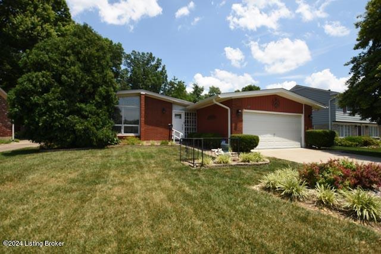 1205 Girard Dr Louisville KY 40222 MLS1663553