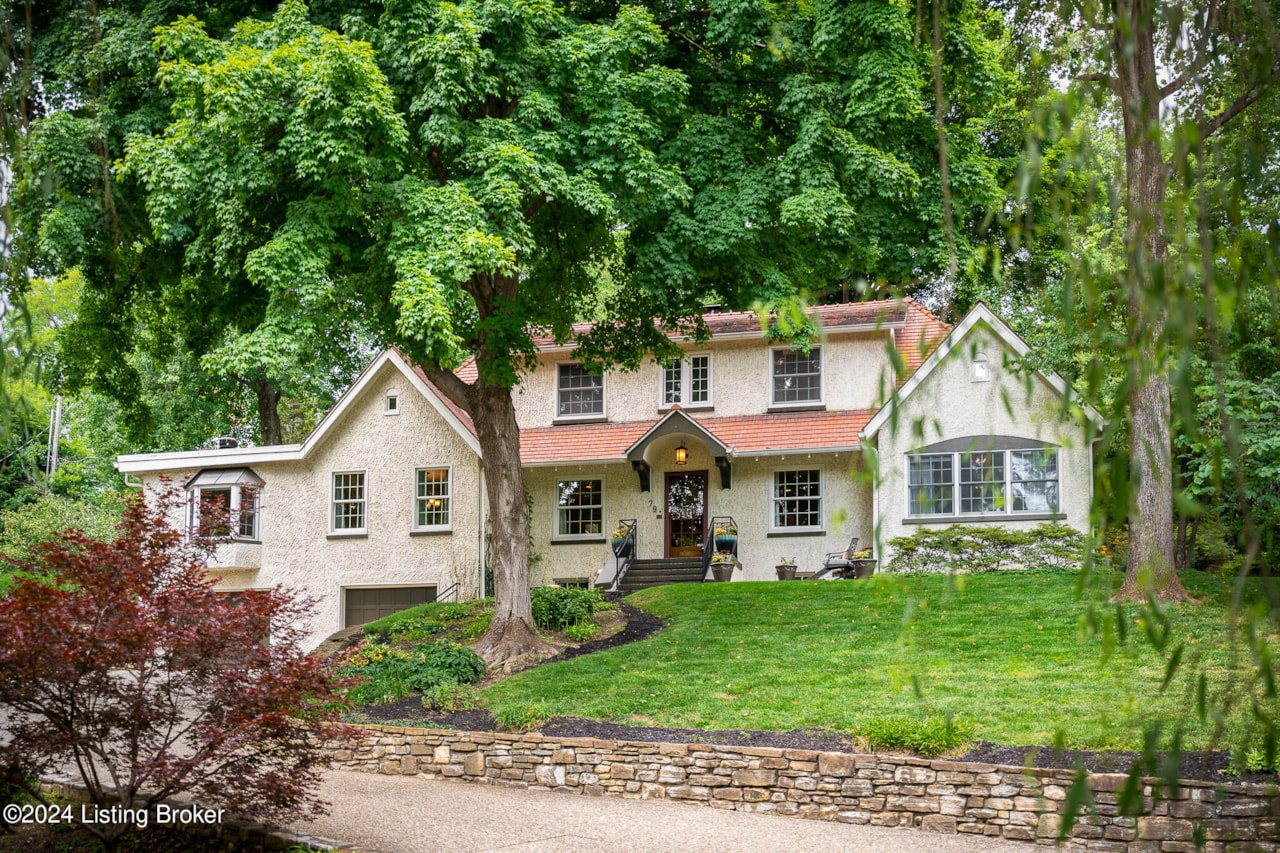 79 Valley Rd Louisville KY 40204 MLS1663719