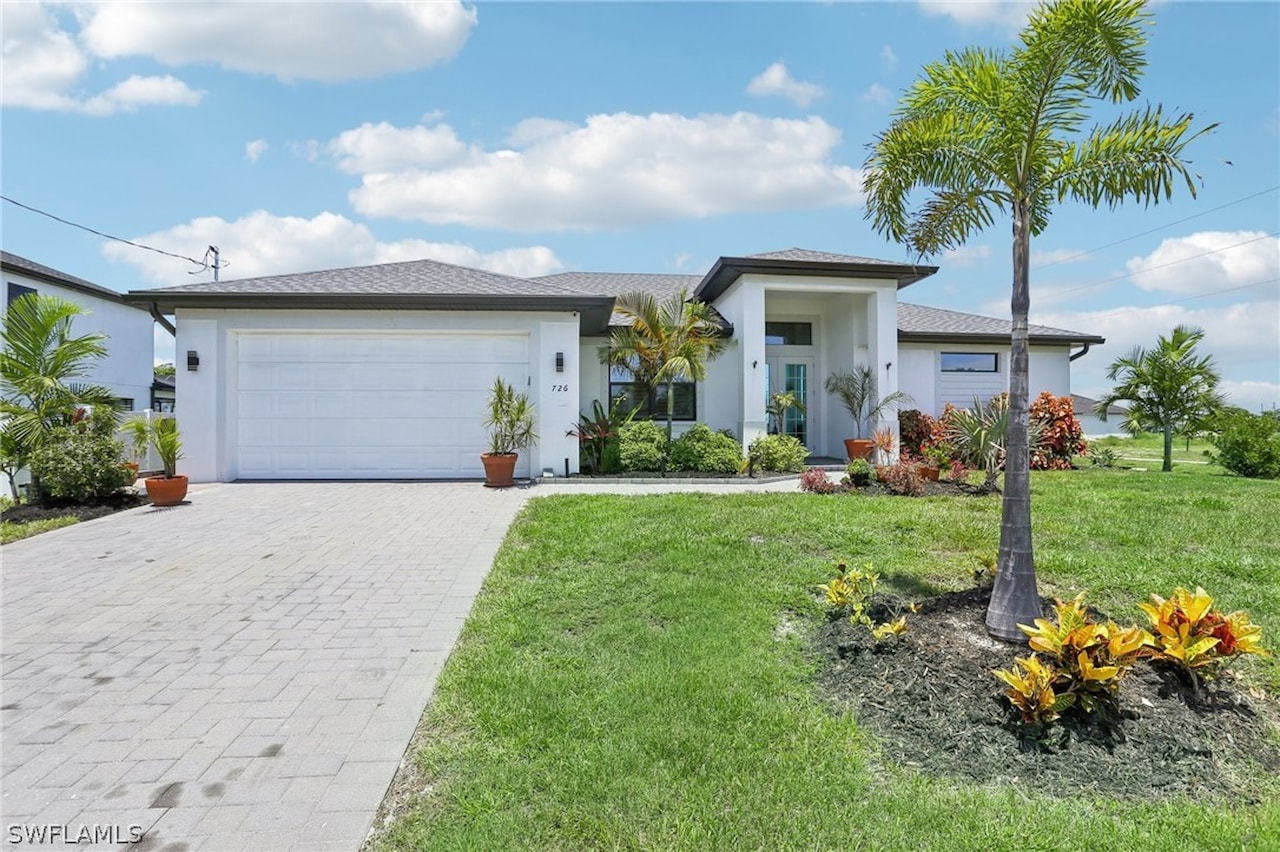 726 NW 18th Place Cape Coral, FL 33993 MLS 224052779