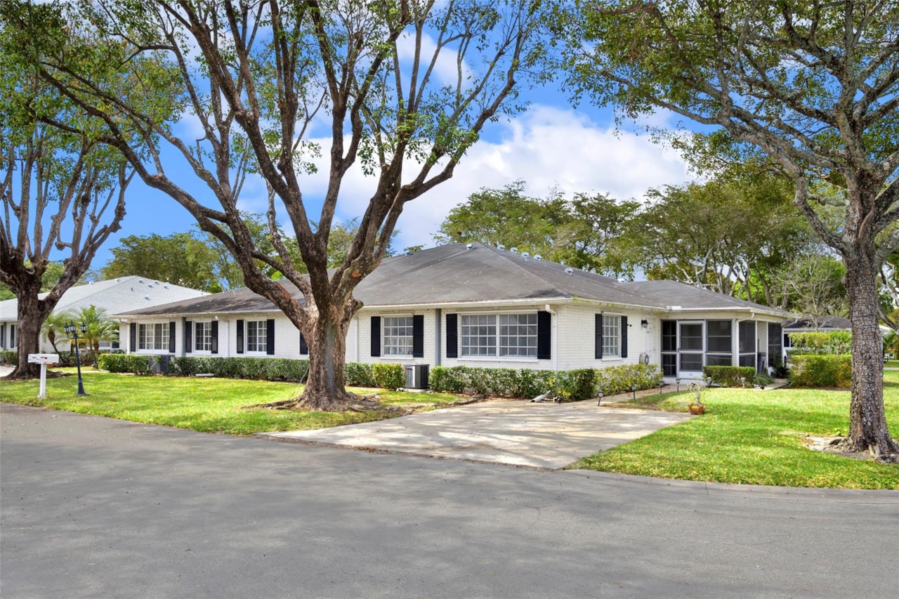 New property for sale at 10079 S 40th Trl 241 Boynton Beach for sale in Limetree 33436 with MLS