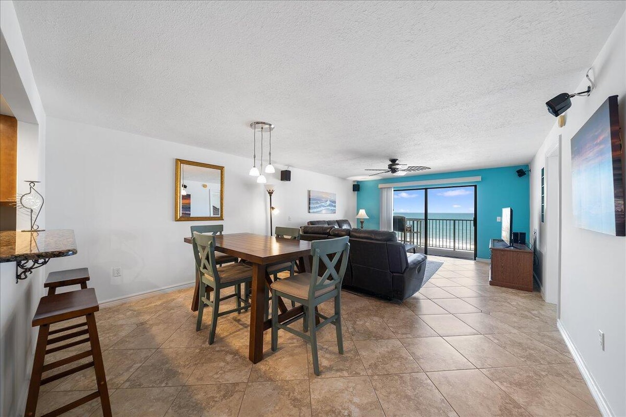 1465 Highway A1A 303 Satellite Beach, FL 32937 MLS 1016059