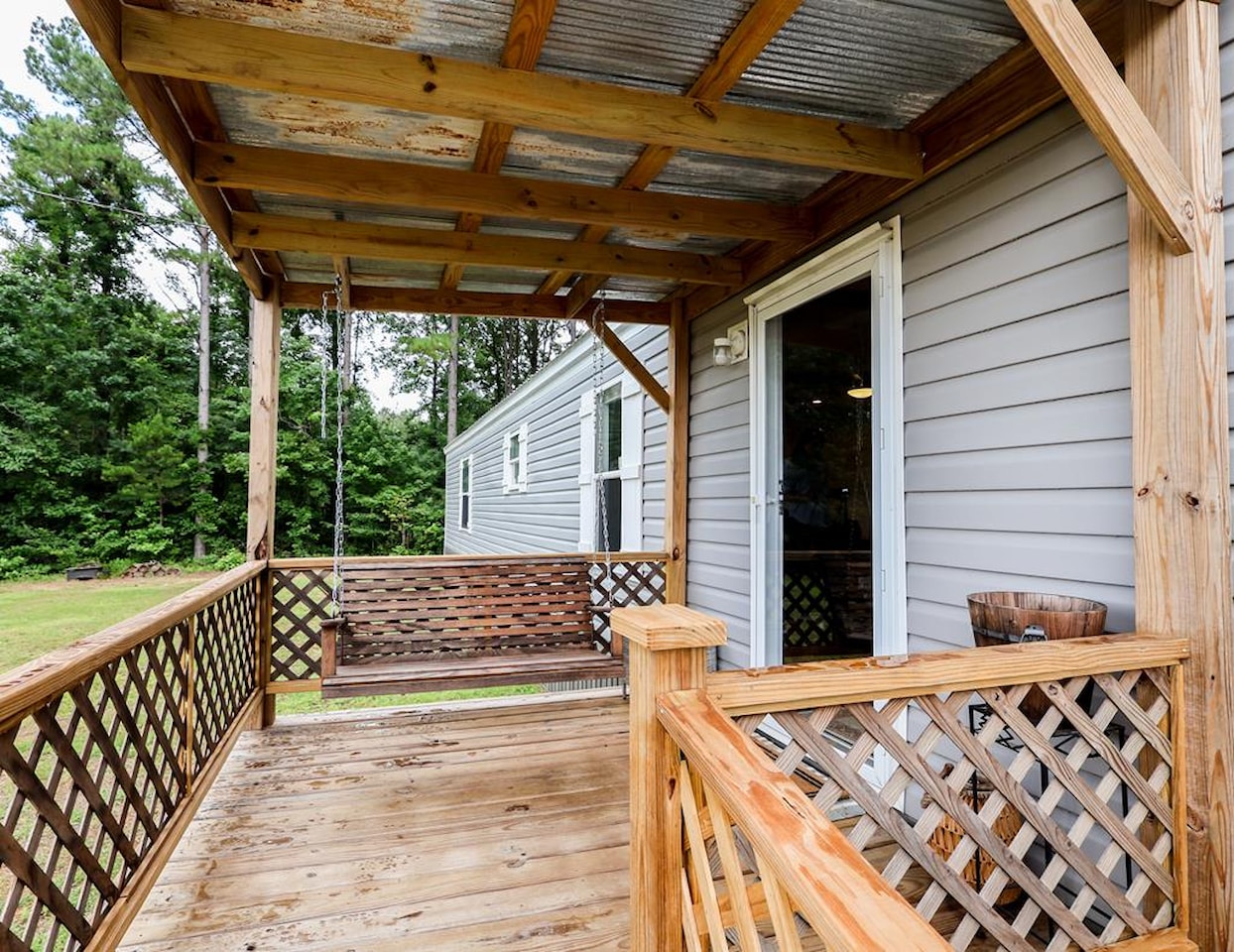 85 Cr 284 Thaxton, MS 38871 MLS 158489