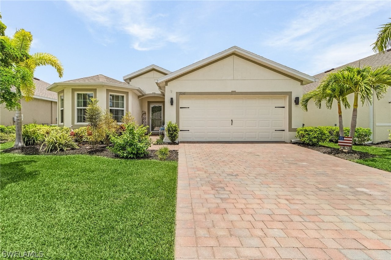 2245 Pigeon Plum Way North Fort Myers, FL 33917 MLS 224054749