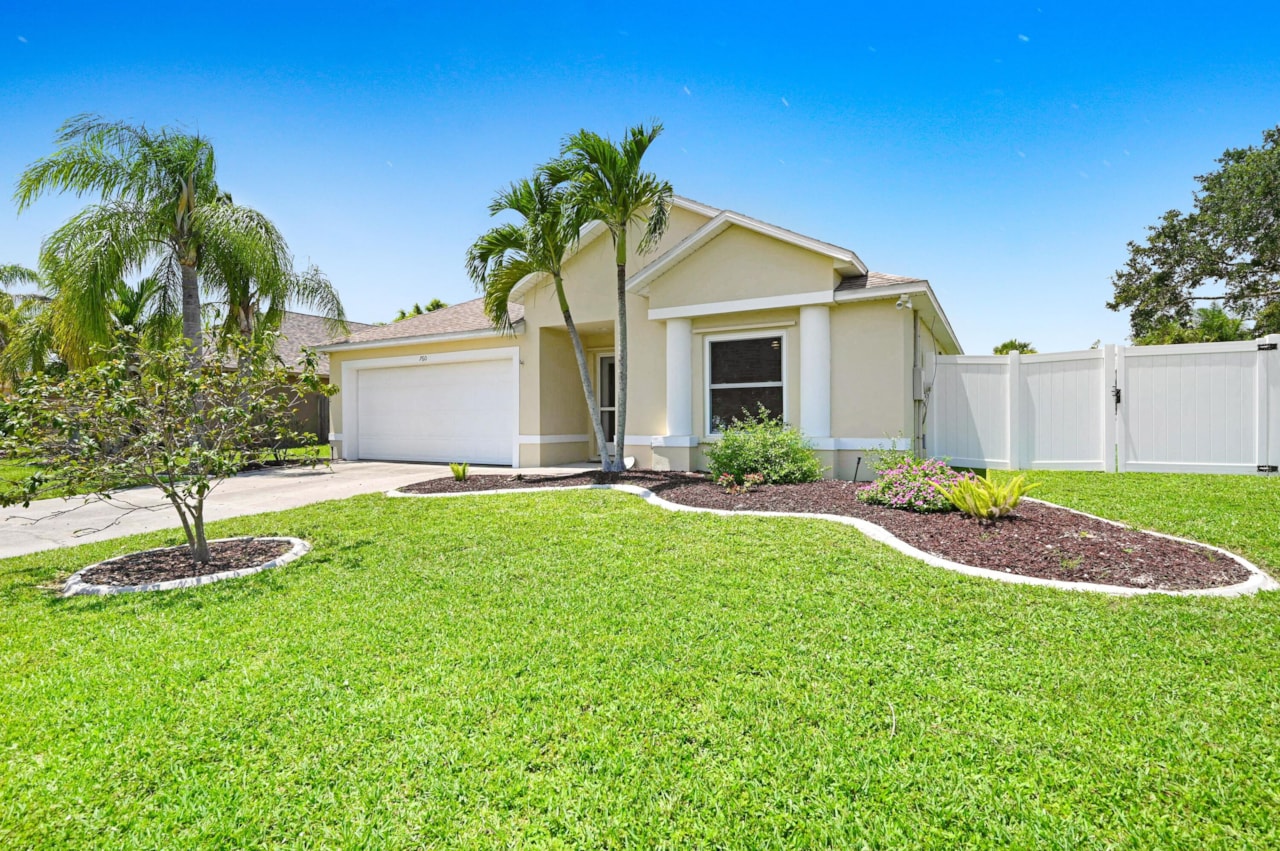 760 Wild Flower St Merritt Island, FL 32953 MLS 1018154