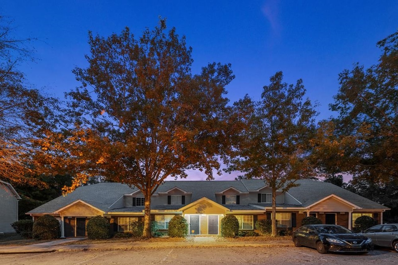 2738 W Tharpe St Tallahassee, FL 32303 in Savannah Crossing