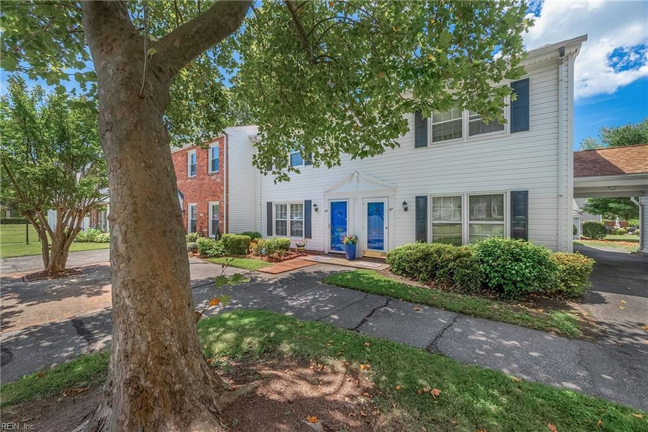 68 Towne Square Dr Newport News, VA 23607 MLS 10541103