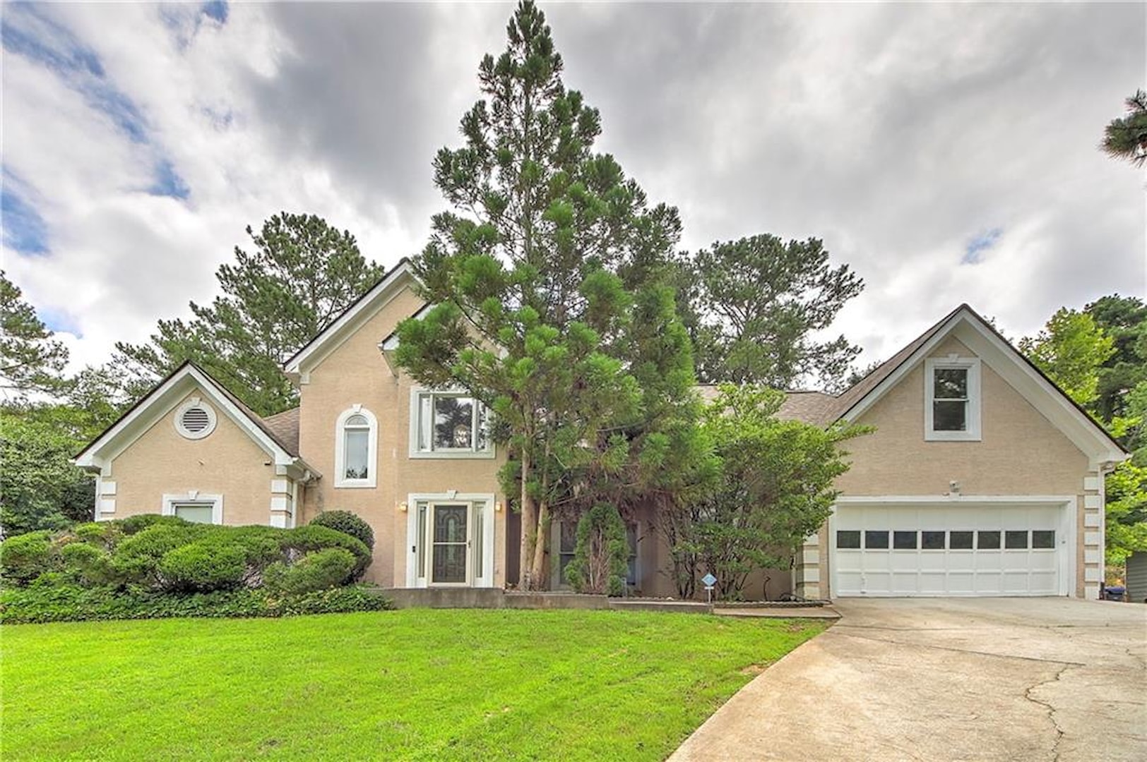 2896 Creekwood Drive in Snellville, GA 30078 | MLS#7414135