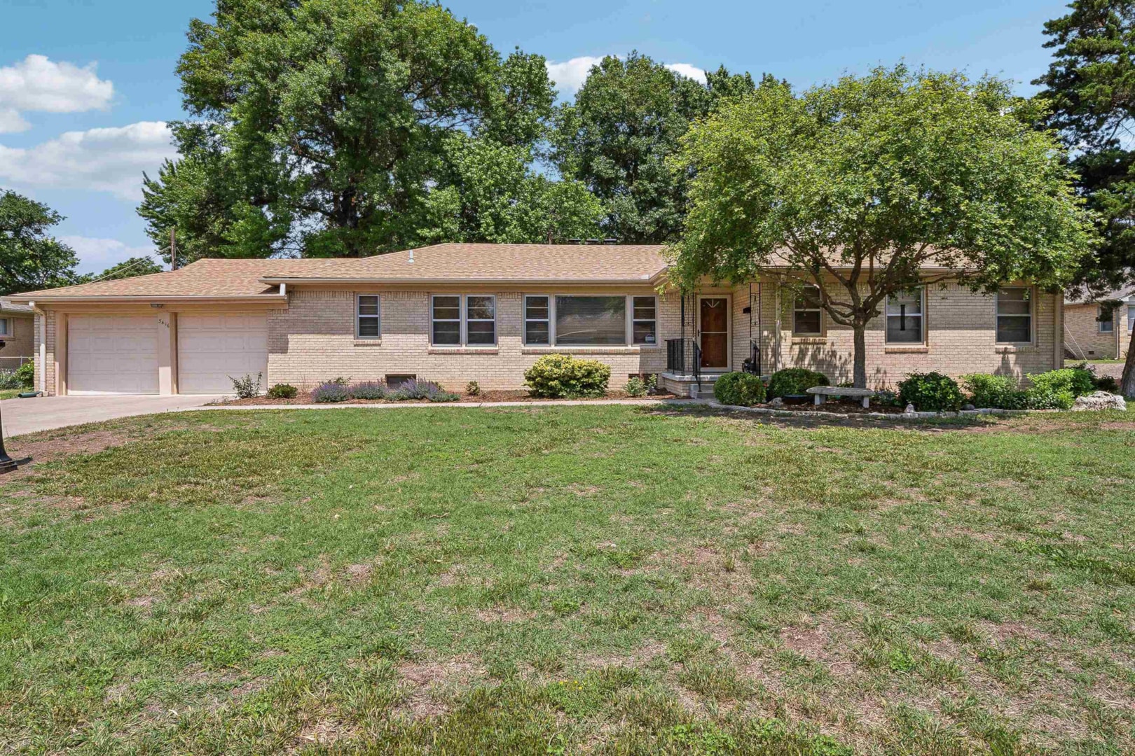 Homes for Sale in 3416 E Skinner St. Wichita, KS