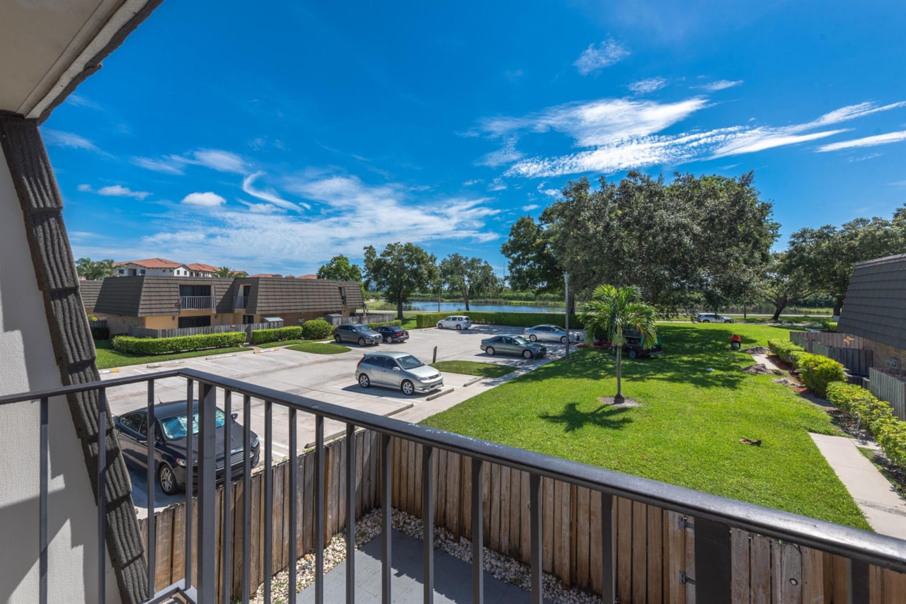 New property for sale at 117 1st Way West Palm Beach for sale in