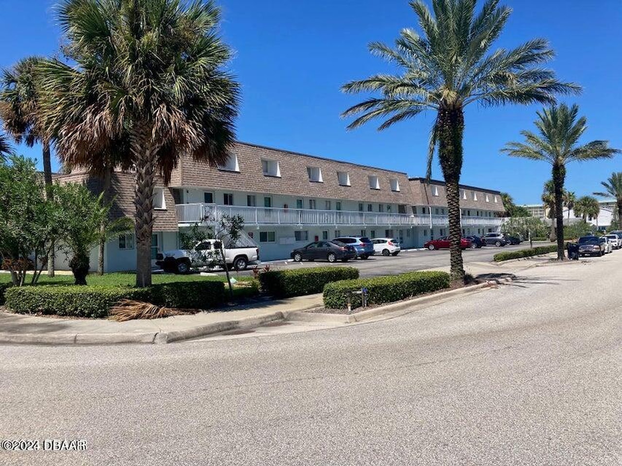 55 Vining Ct 2080, Ormond Beach, FL 32176 MLS 1123213 Fountain Square Condo condominium