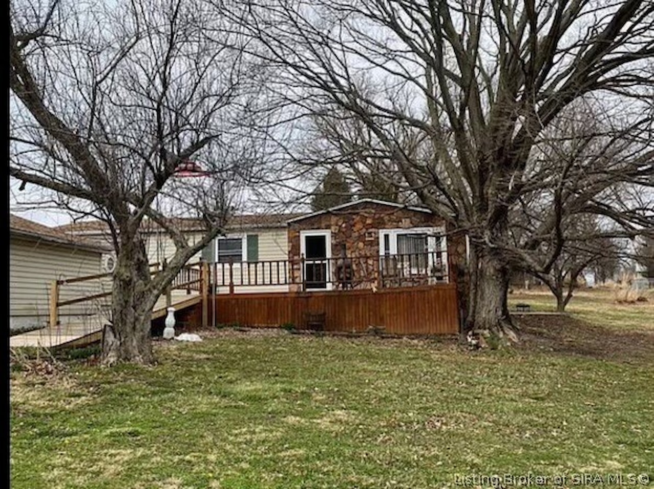 9908 Bradford Rd Greenville, IN 47124 | MLS 202408338