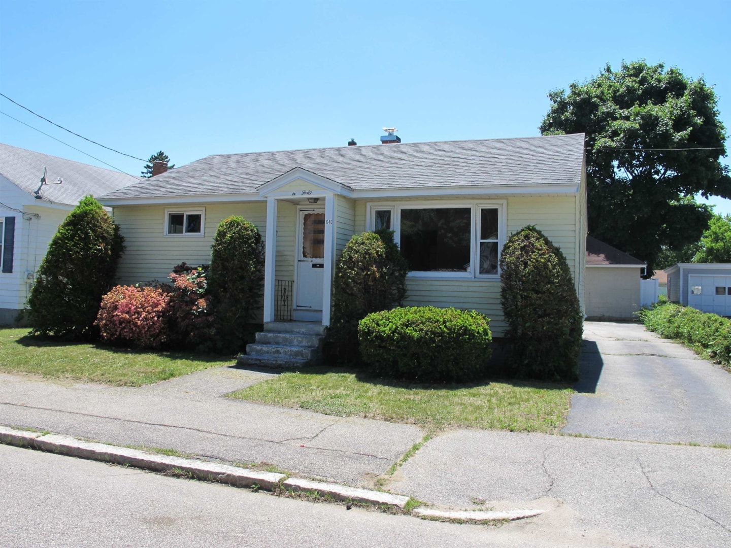 NHRealtyGals New Hampshire Real Estate REMAX Karin Provencher NH Realty