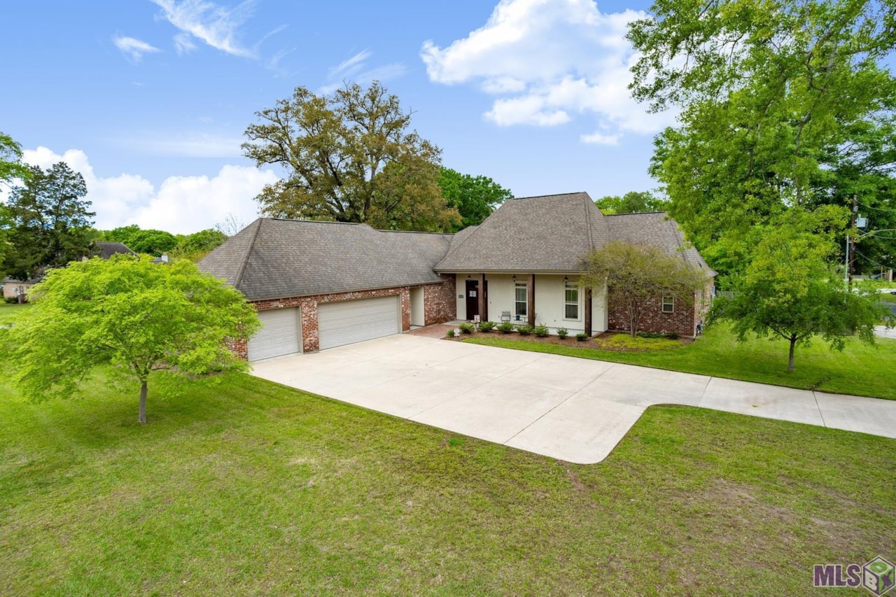 3727 Church St Zachary, LA 70791 MLS 2024005362