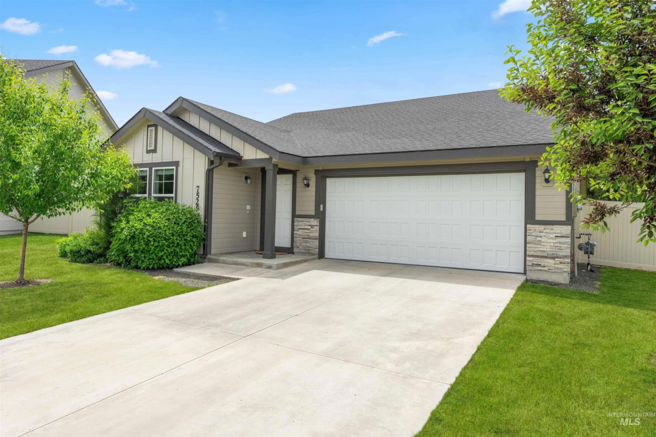 7525 S Rudder Ave Boise ID 83709 Charter Pointe home for sale 449,900