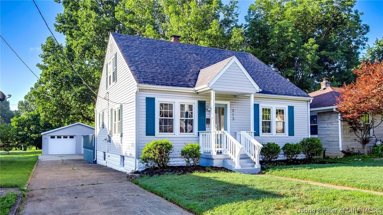 313 E Park Place Jeffersonville, IN 47130 MLS 202409148