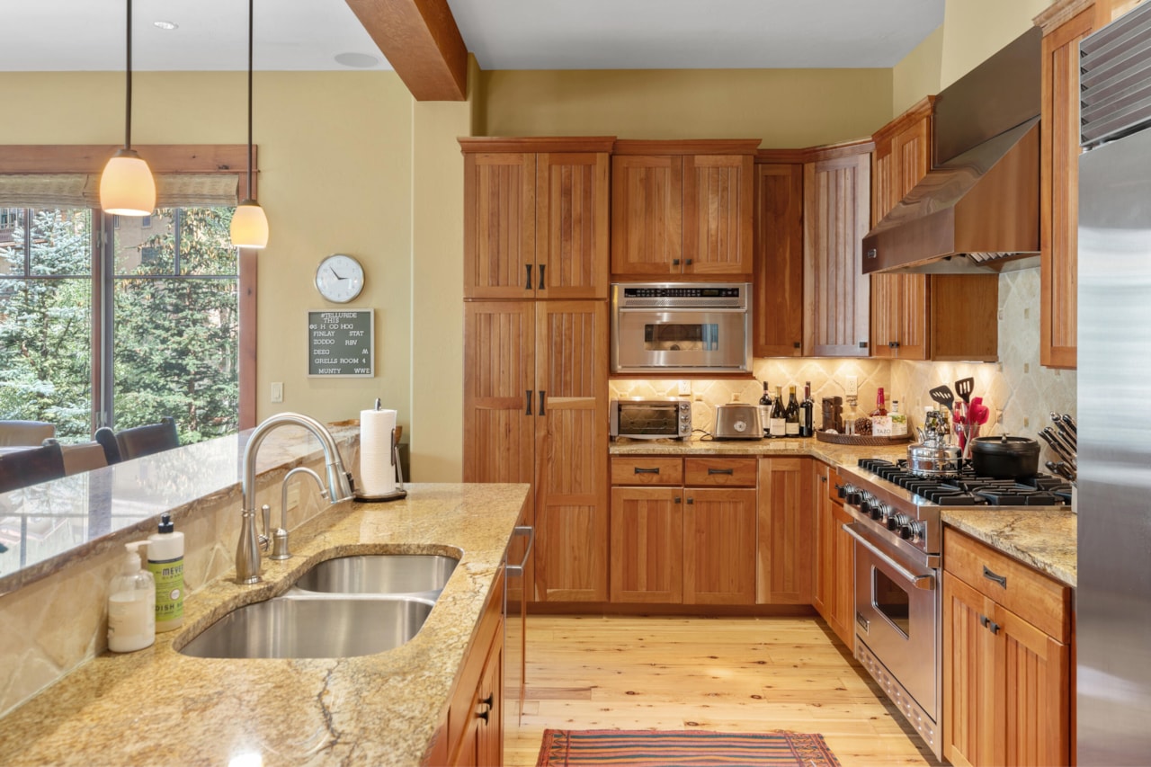 Just Listed: 95 Aspen Ridge Dr #4, Mountain Village CO - Luxury Condo with Ski Access — photo 4