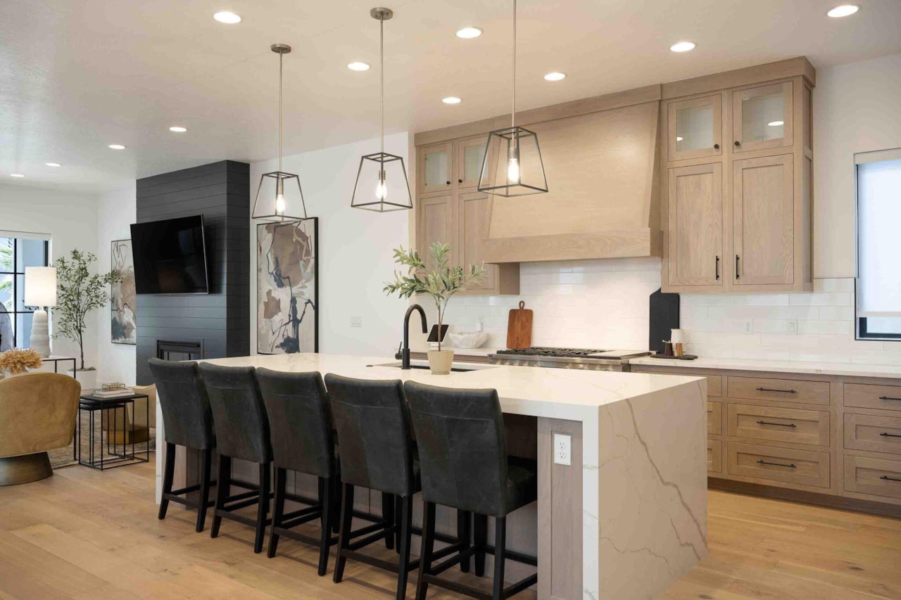 5346 Cyan LN St George, UT 84790 home for sale, MLS#24-253895 - Erika Rogers Photo 2