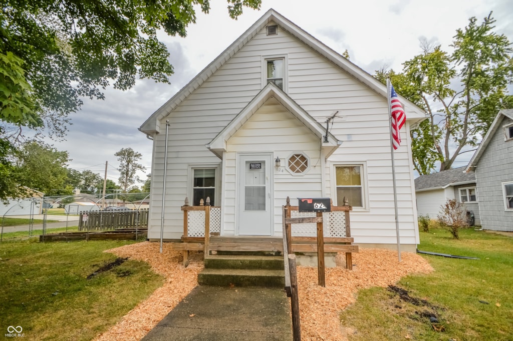 624 Esplanade St Lebanon, IN 46052 MLS 22004070