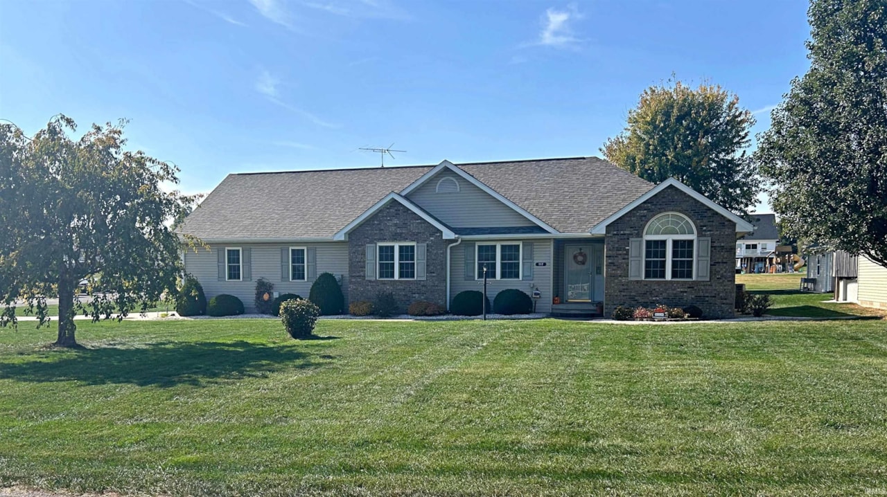 F.C. Tucker Emge Homes for Sale 117 Garrett Avenue Loogootee IN