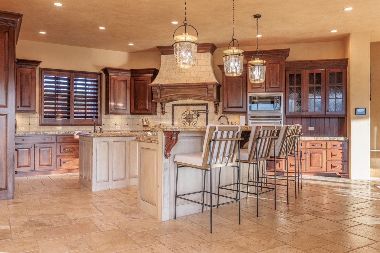 4943 N Long Sky CIR St George, UT 84770 home for sale, MLS#24-256449 - Erika Rogers Photo 5