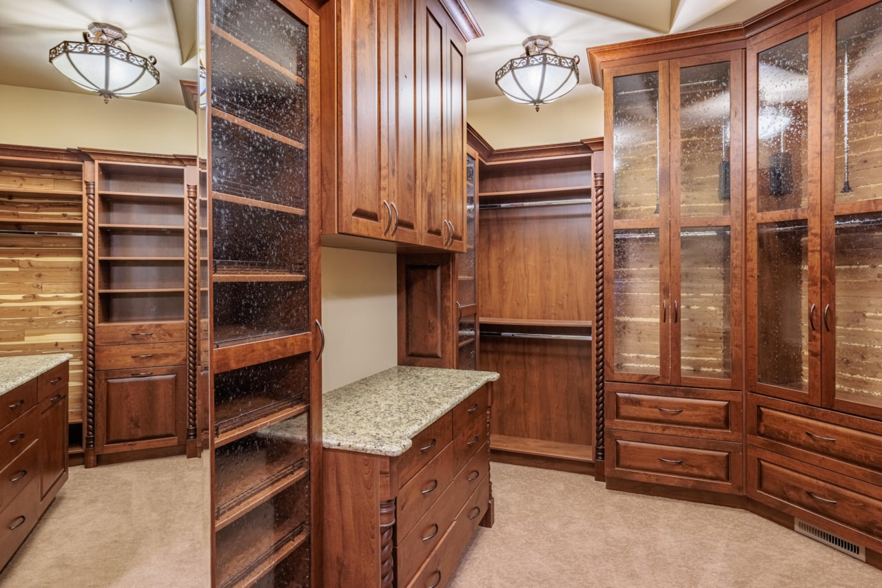 4943 N Long Sky CIR St George, UT 84770 home for sale, MLS#24-256449 - Erika Rogers Photo 15