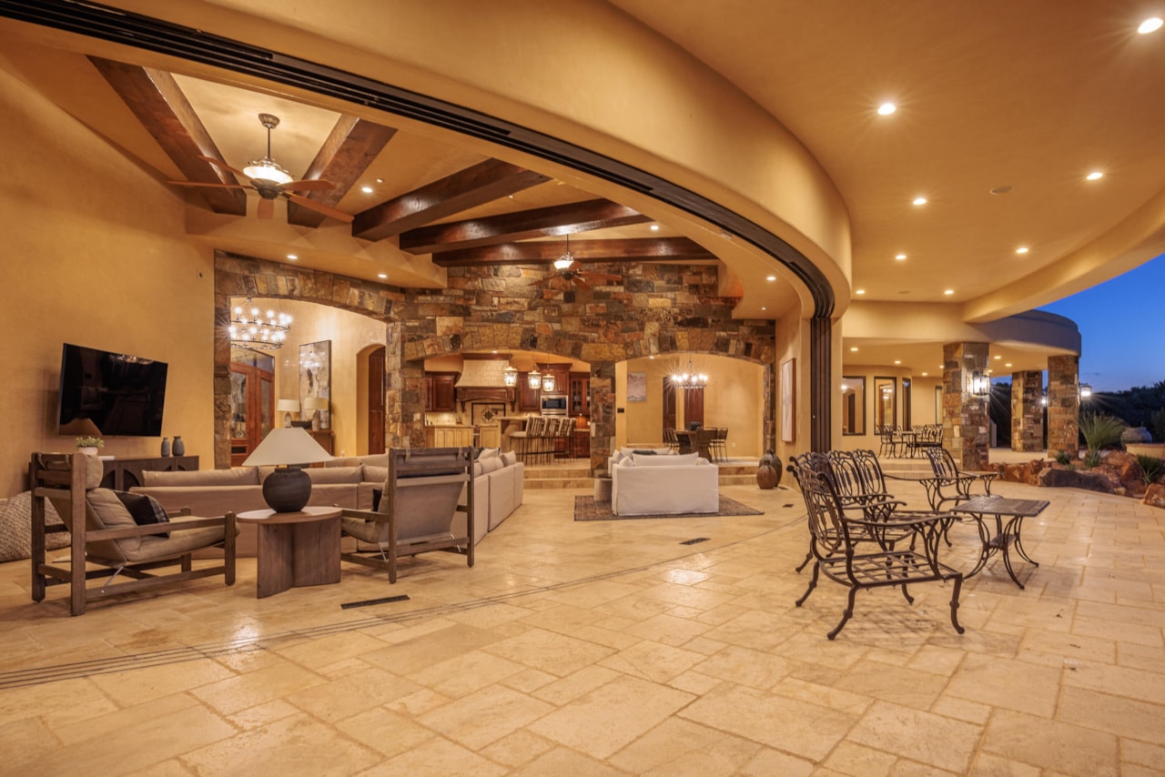 4943 N Long Sky CIR St George, UT 84770 home for sale, MLS#24-256449 - Erika Rogers Photo 32