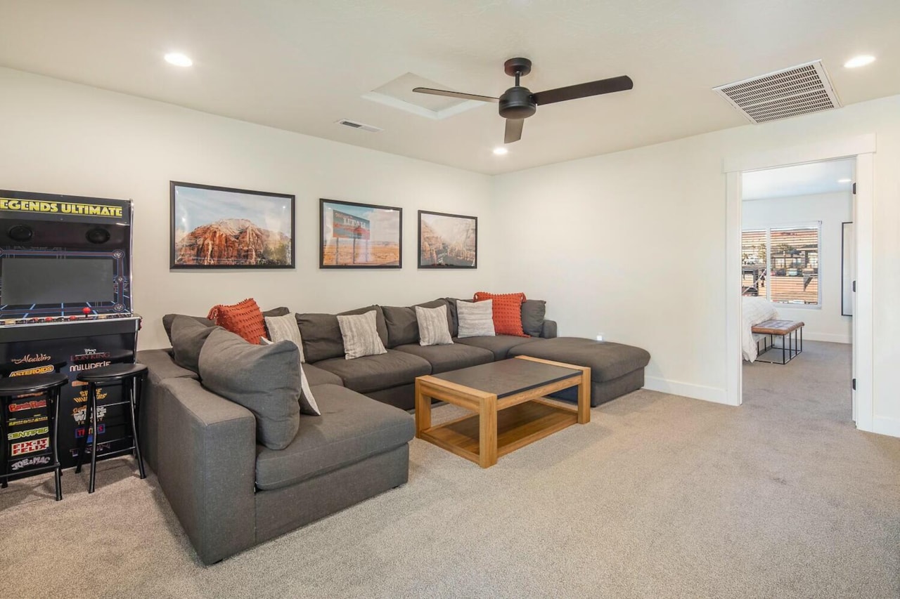 1377 E Vista Roja Washington, UT 84780 home for sale, MLS#24-256489 - Erika Rogers Photo 14