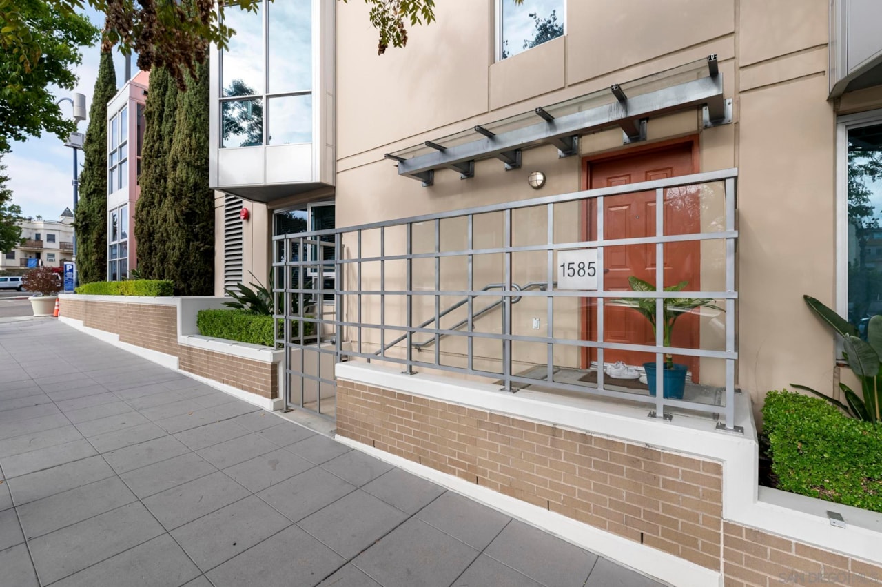 Just Listed 1585 State St San Diego 92101 240026403 Just listed 1585 state st san diego 92101 240026403
