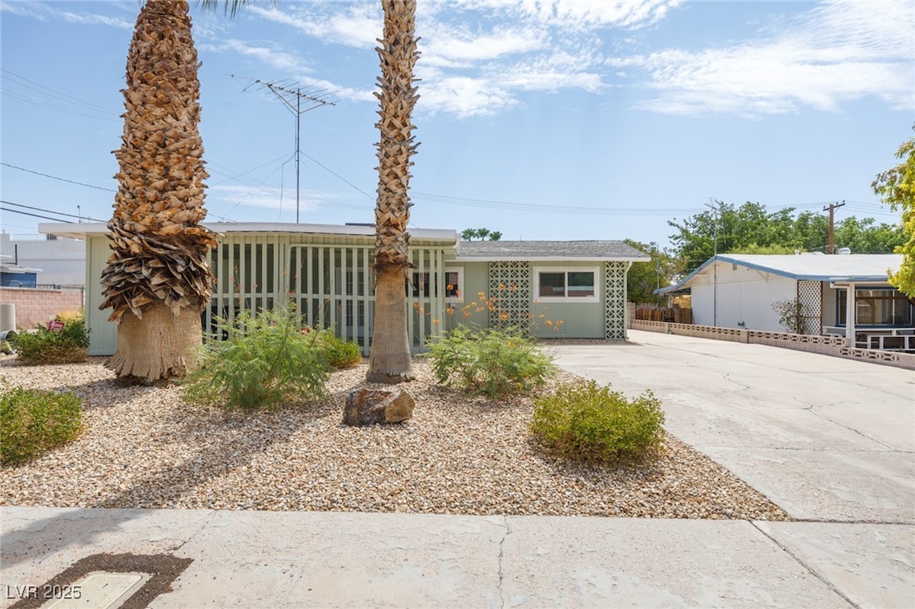 1105 I, Boulder City, NV, MLS#2649562 |Simply Vegas Las Vegas