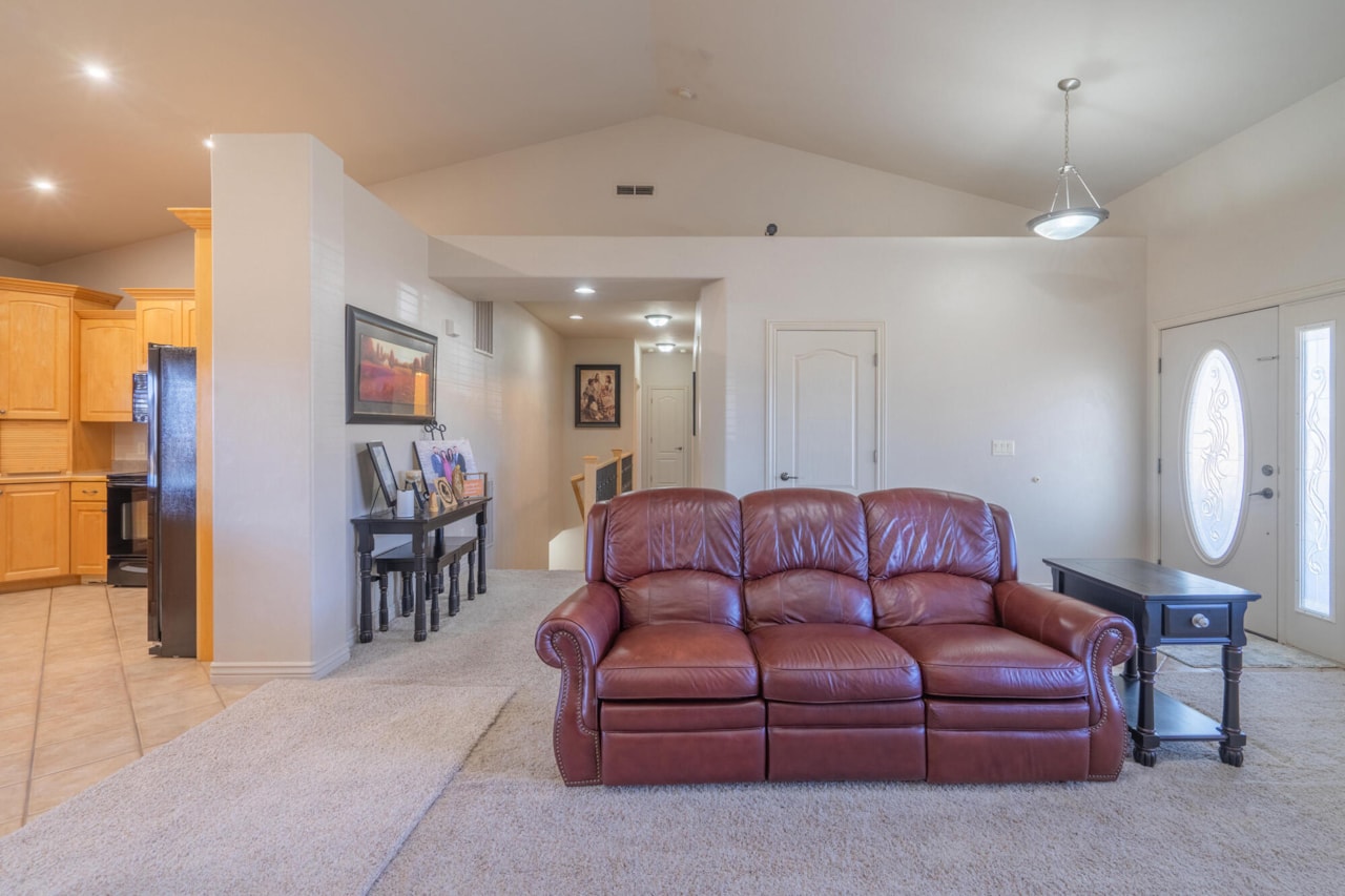 875 Country LN Santa Clara, UT 84765 home for sale, MLS#25-257615 - Erika Rogers Photo 35