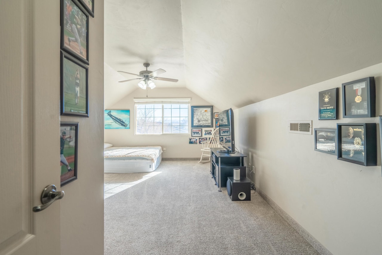 875 Country LN Santa Clara, UT 84765 home for sale, MLS#25-257615 - Erika Rogers Photo 54