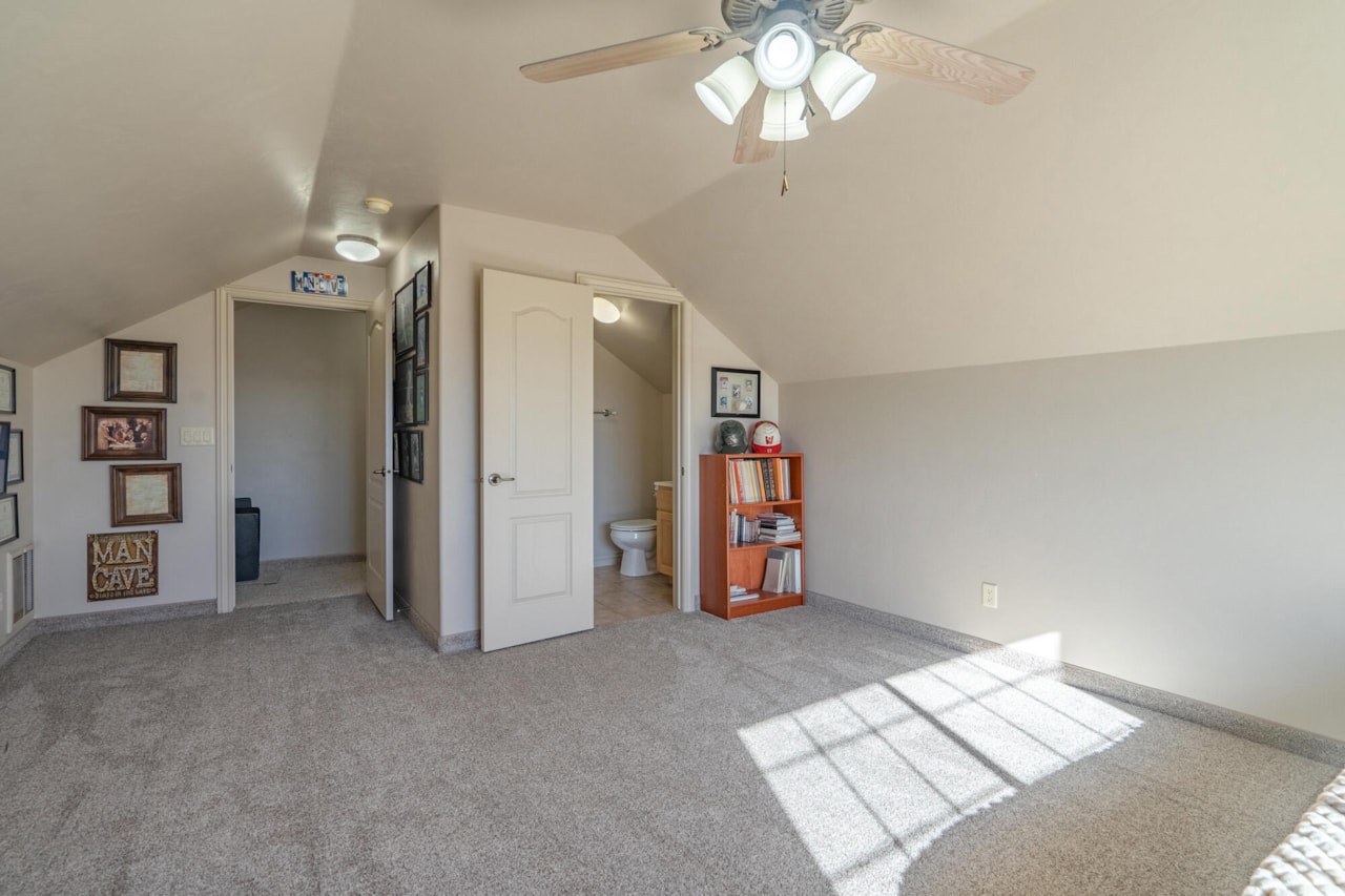 875 Country LN Santa Clara, UT 84765 home for sale, MLS#25-257615 - Erika Rogers Photo 56