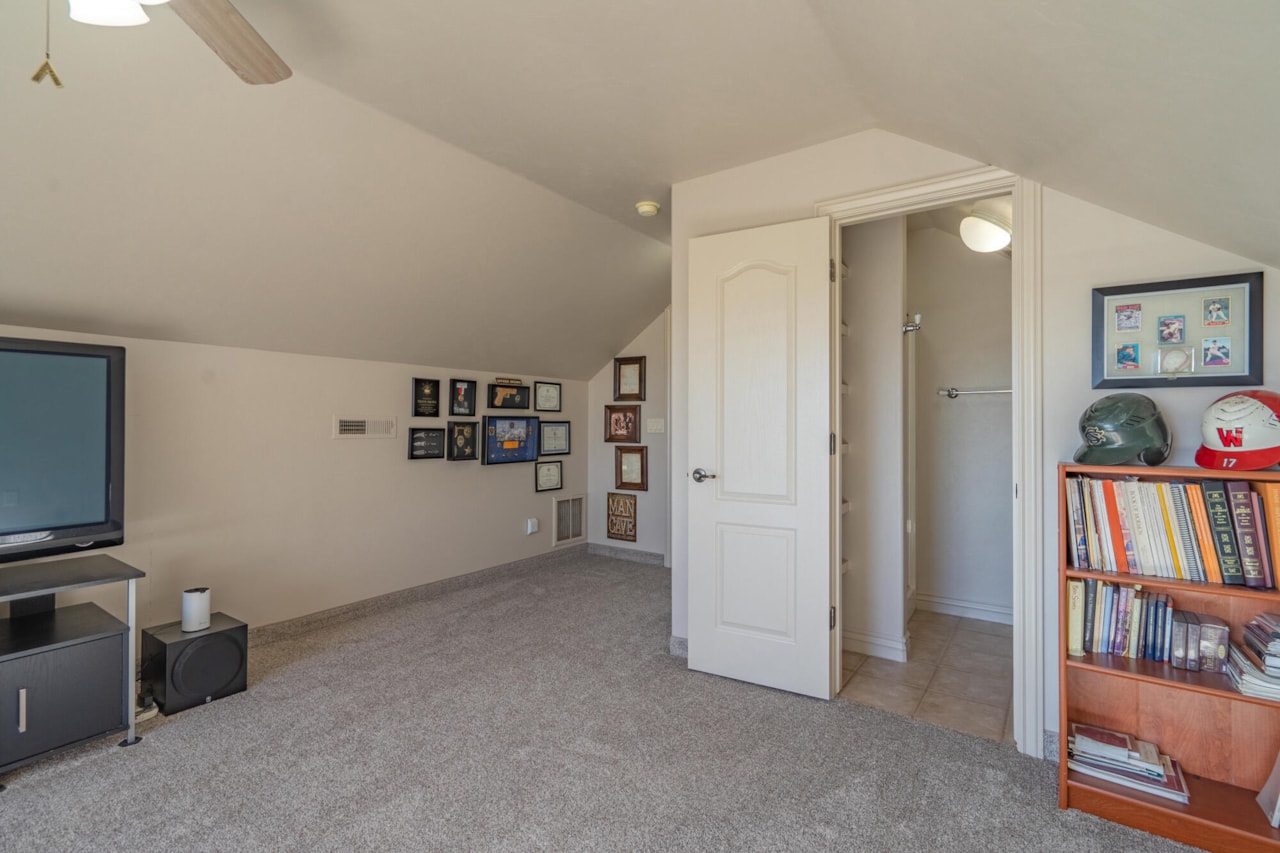 875 Country LN Santa Clara, UT 84765 home for sale, MLS#25-257615 - Erika Rogers Photo 59