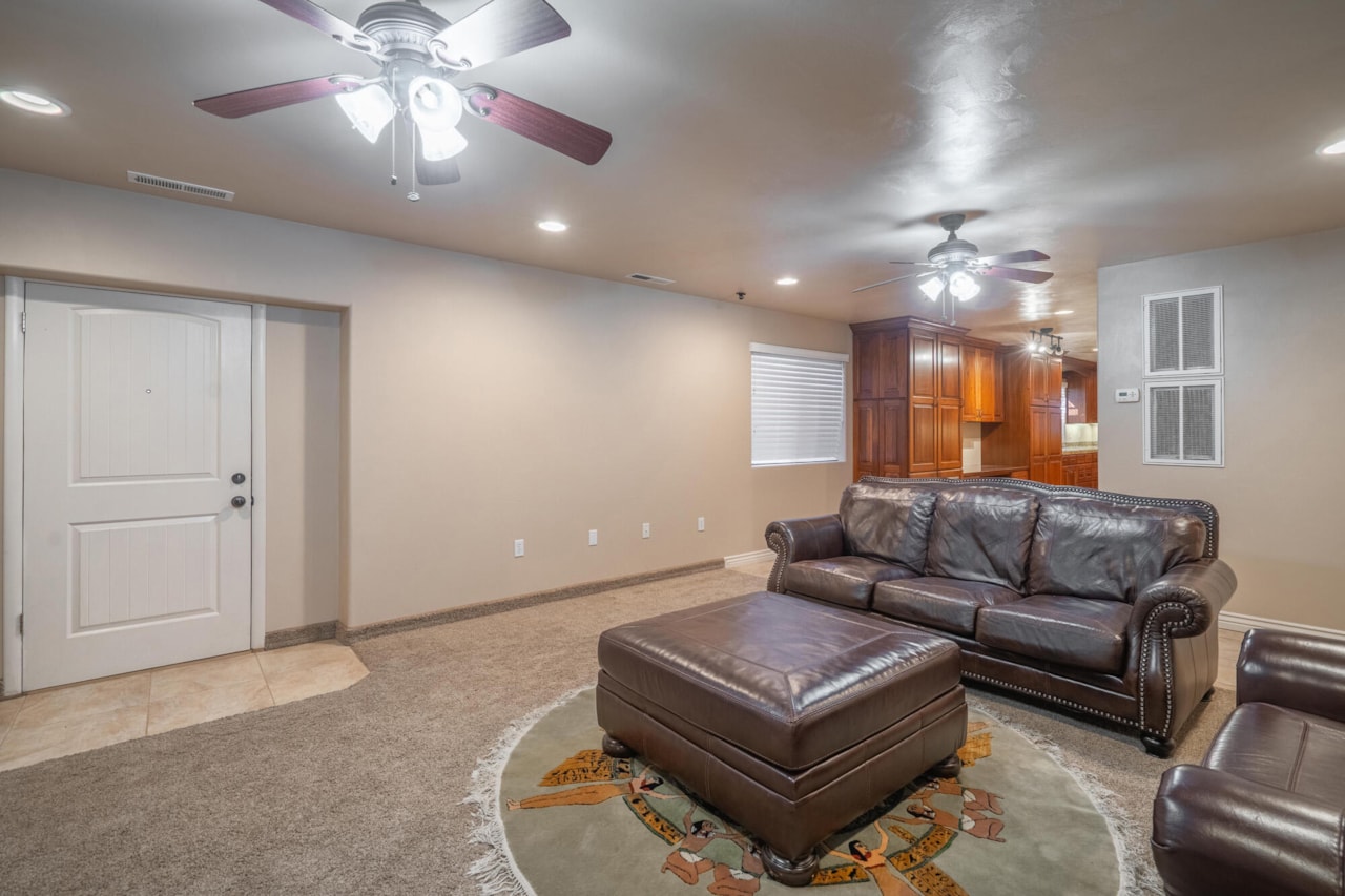 875 Country LN Santa Clara, UT 84765 home for sale, MLS#25-257615 - Erika Rogers Photo 64