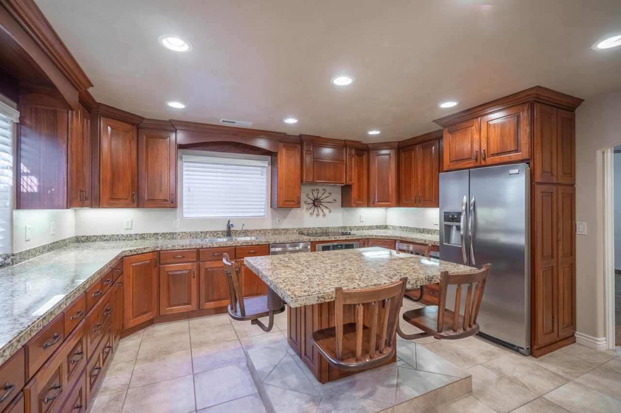 875 Country LN Santa Clara, UT 84765 home for sale, MLS#25-257615 - Erika Rogers Photo 68