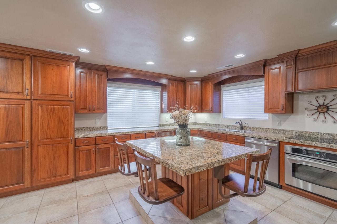 875 Country LN Santa Clara, UT 84765 home for sale, MLS#25-257615 - Erika Rogers Photo 74