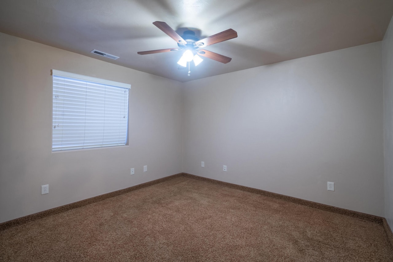 875 Country LN Santa Clara, UT 84765 home for sale, MLS#25-257615 - Erika Rogers Photo 76