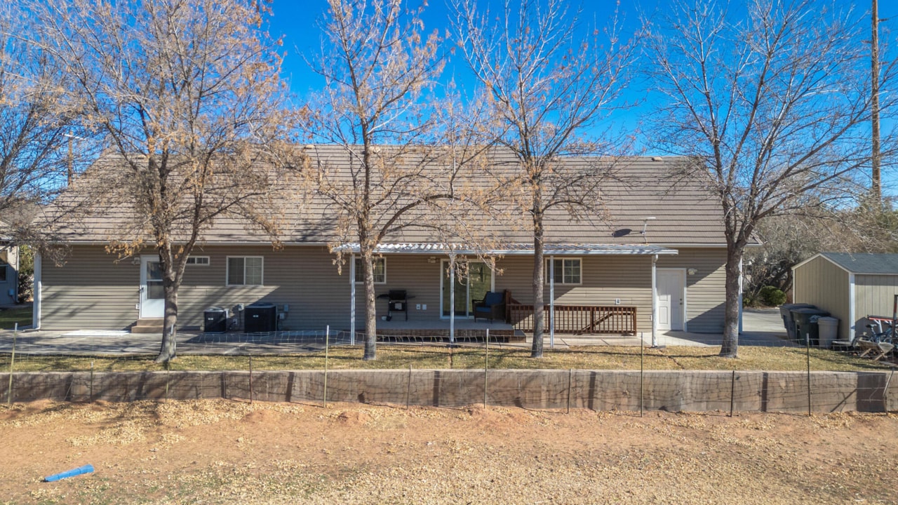 875 Country LN Santa Clara, UT 84765 home for sale, MLS#25-257615 - Erika Rogers Photo 88