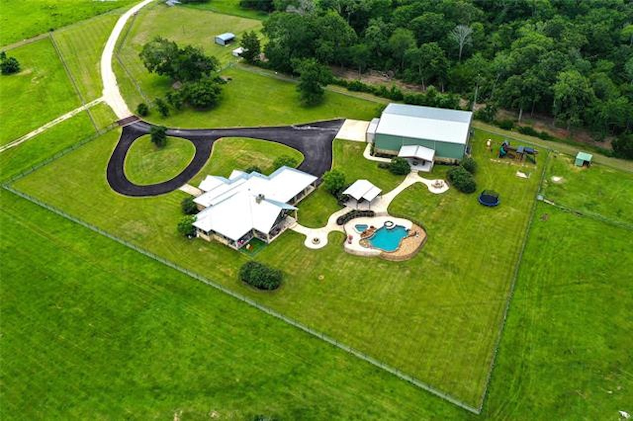 10285 Ferrill Creek Road, Bryan, TX 77808 | KnoxRE.com