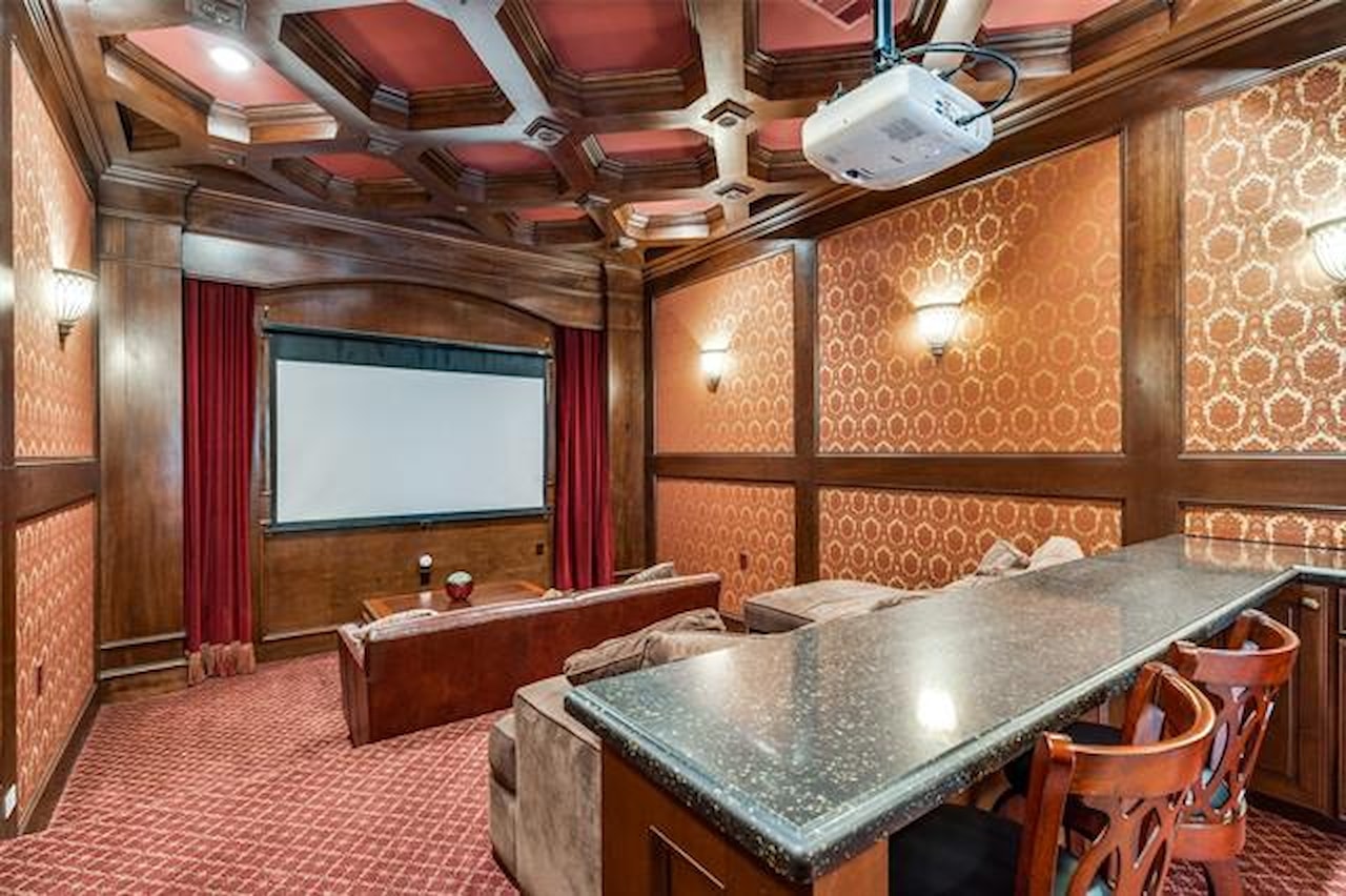 Greysq.com | Premier Real Estate Brokerage for Exceptional Properties Photo 11
