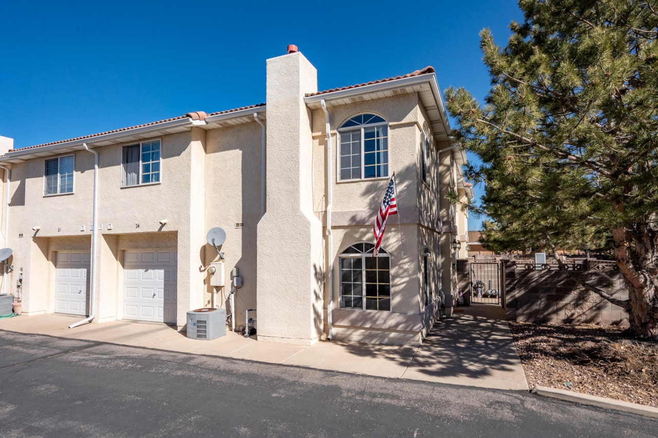 195 E Fiddlers Canyon RD #24 Cedar City, UT 84721 home for sale, MLS#25-258895 - Erika Rogers