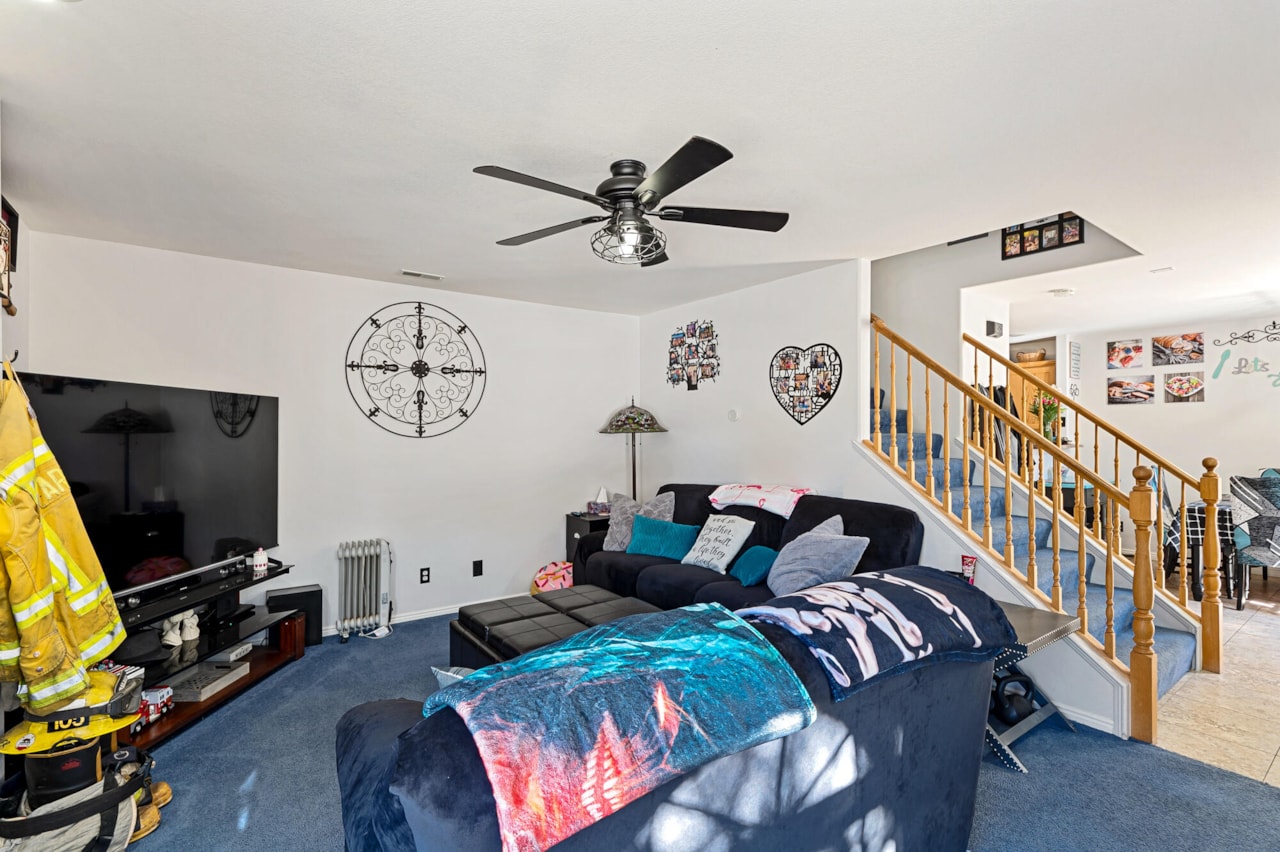 195 E Fiddlers Canyon RD #24 Cedar City, UT 84721 home for sale, MLS#25-258895 - Erika Rogers Photo 8