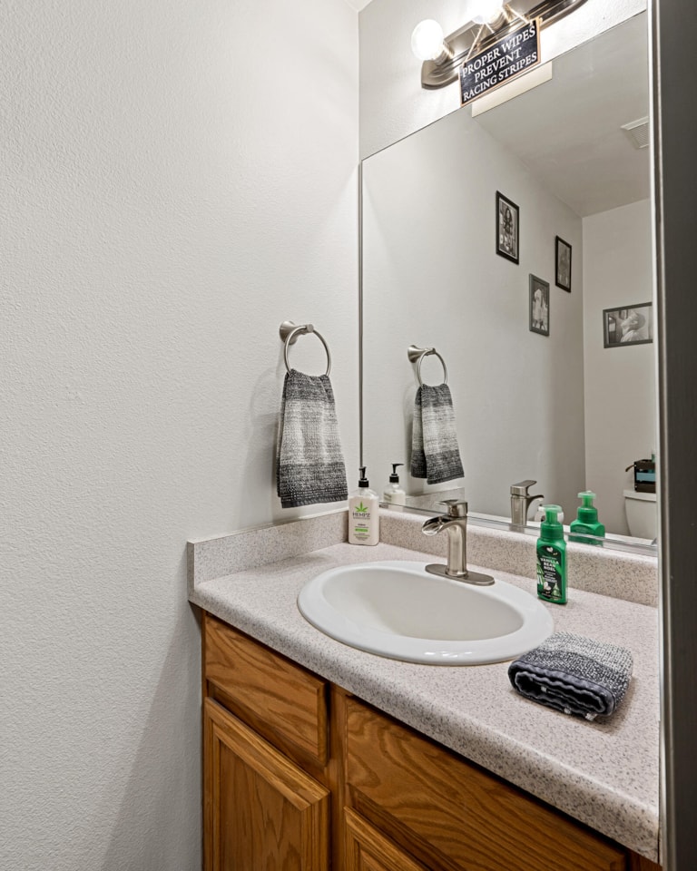 195 E Fiddlers Canyon RD #24 Cedar City, UT 84721 home for sale, MLS#25-258895 - Erika Rogers Photo 19