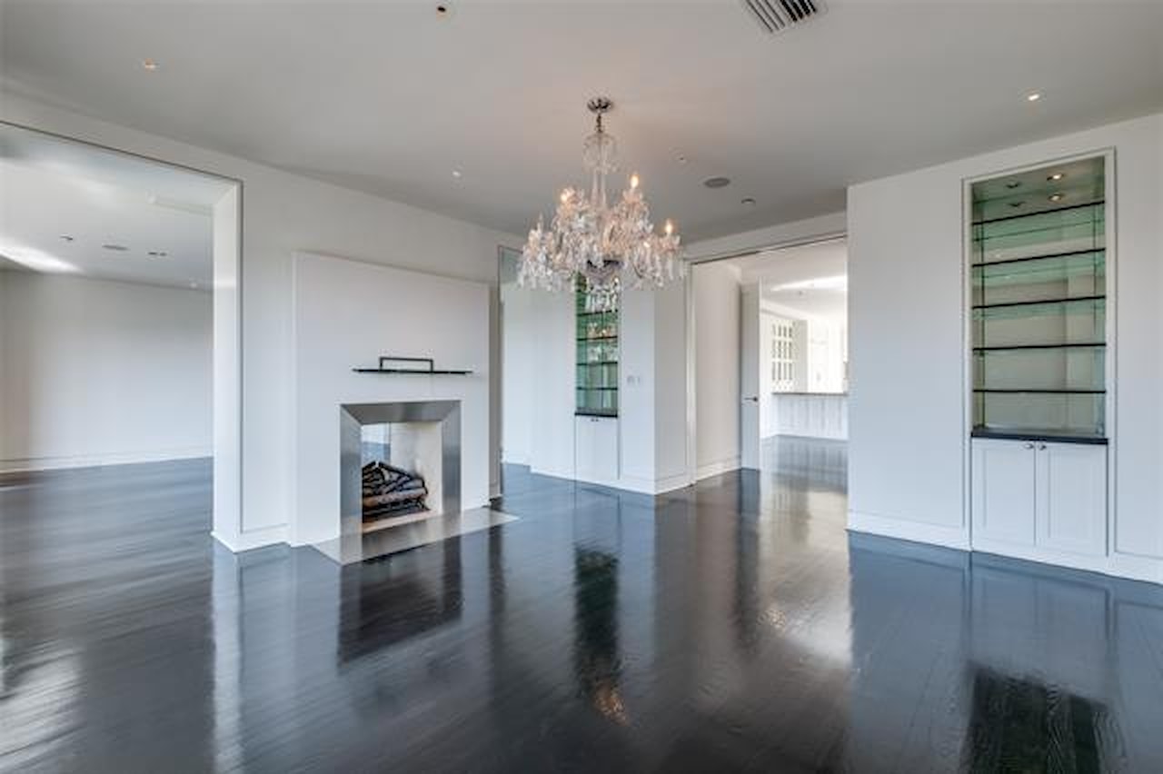 Greysq.com | Premier Real Estate Brokerage for Exceptional Properties Photo 3