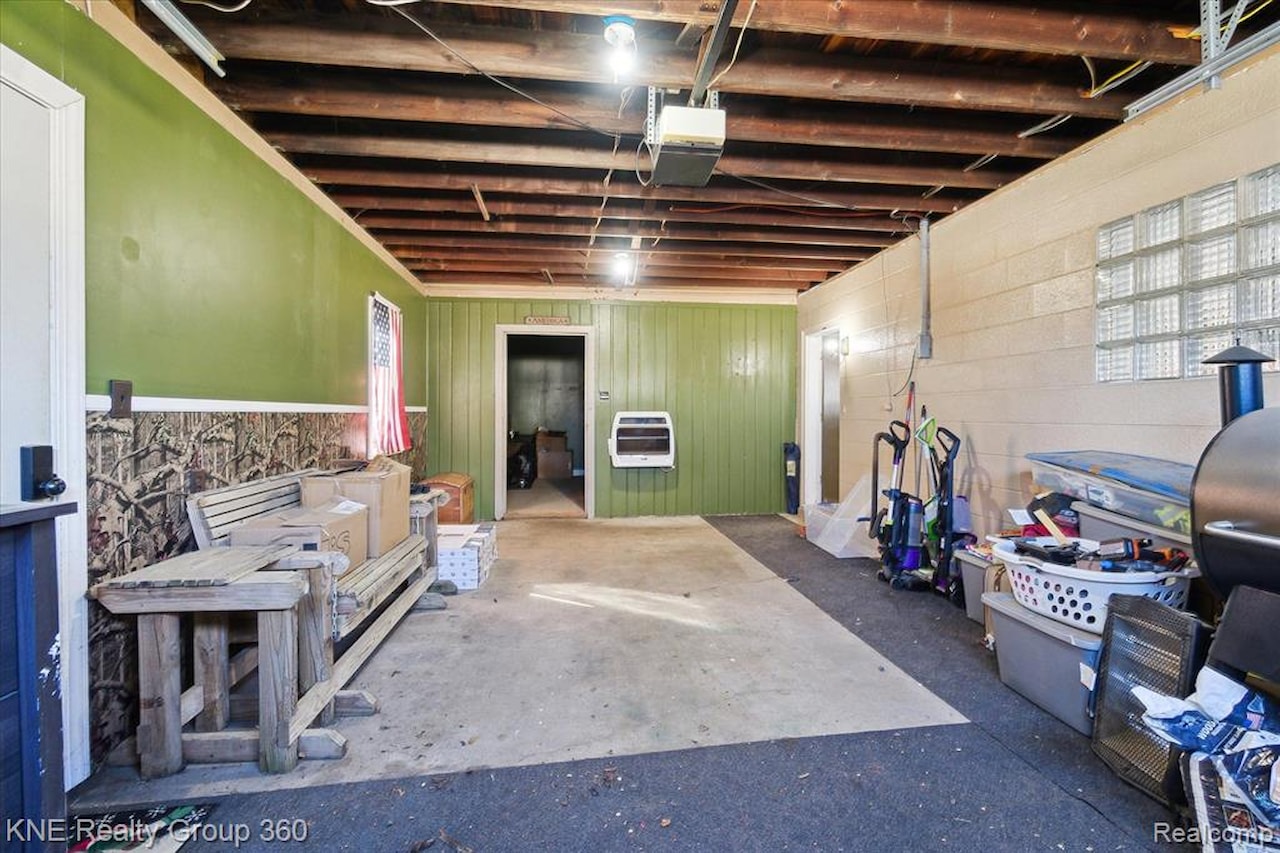 305 W Grand Ave in Mt. Pleasant, MI Photo 19