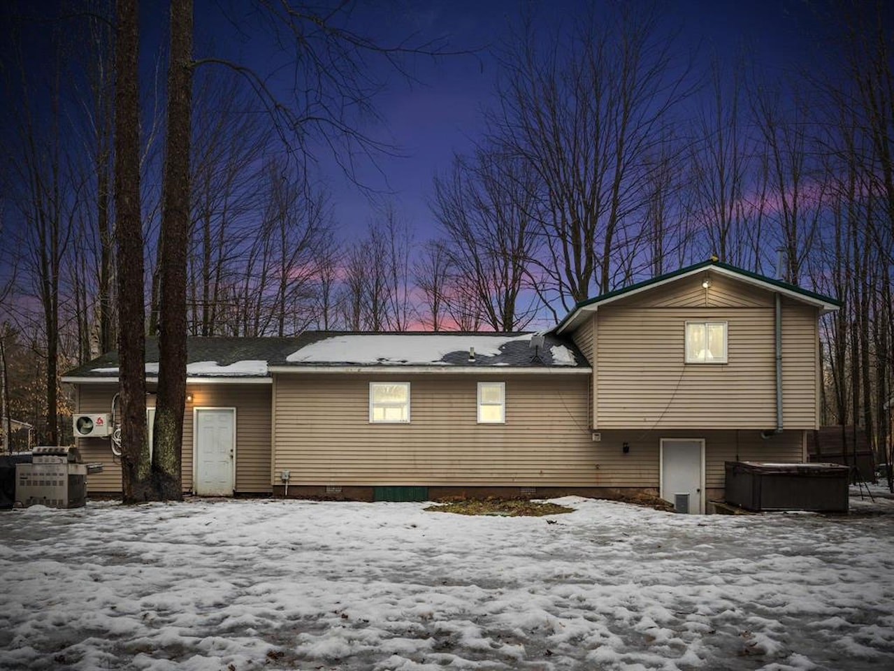 4891 Fell Dr in Marion Twp, MI Photo 36