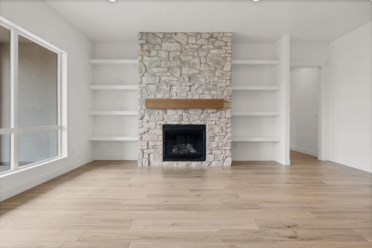 1279 E Libra ST Washington, UT 84780 home for sale, MLS#25-259417 - Erika Rogers Photo 8