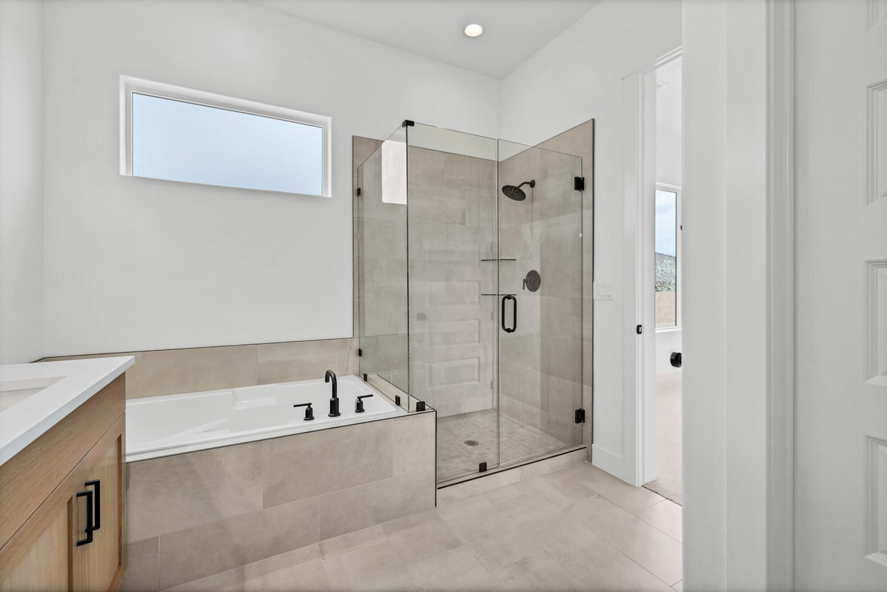 1279 E Libra ST Washington, UT 84780 home for sale, MLS#25-259417 - Erika Rogers Photo 18