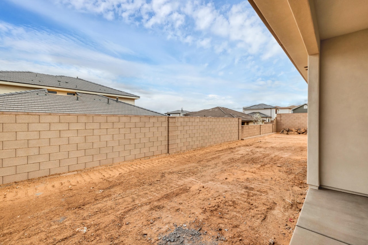 1279 E Libra ST Washington, UT 84780 home for sale, MLS#25-259417 - Erika Rogers Photo 20