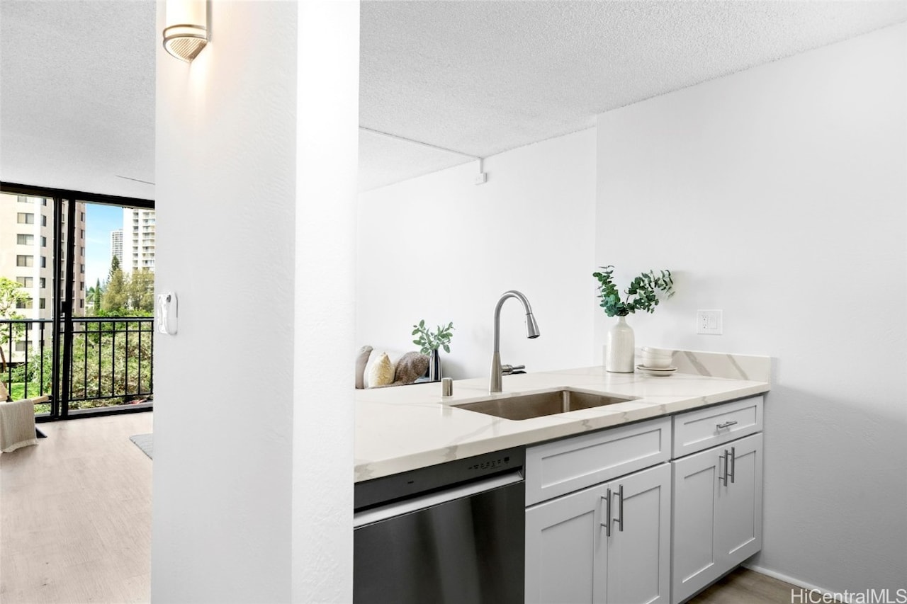98-500 Koauka Loop #7N Aiea, HI 96701 | MLS 202508052